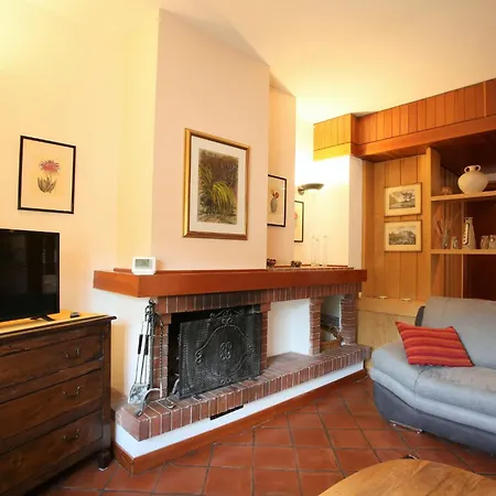 Apartment I Gerani By Interhome